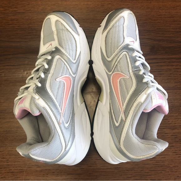 NIKE AIR AVENUE ROLLING RAIL Women’s Sneakers Size 8 - Picture 12 of 14